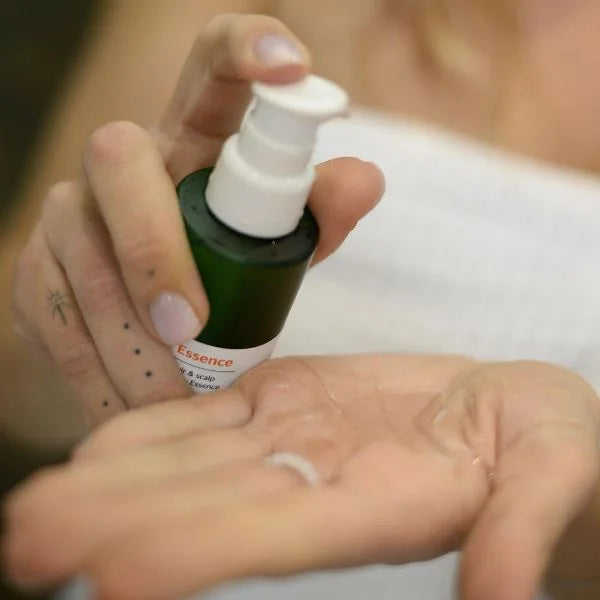 Концентрированная восстанавливающая эссенция для кончиков и блеска волос APOTHE Hair Relax Essence, 80 мл