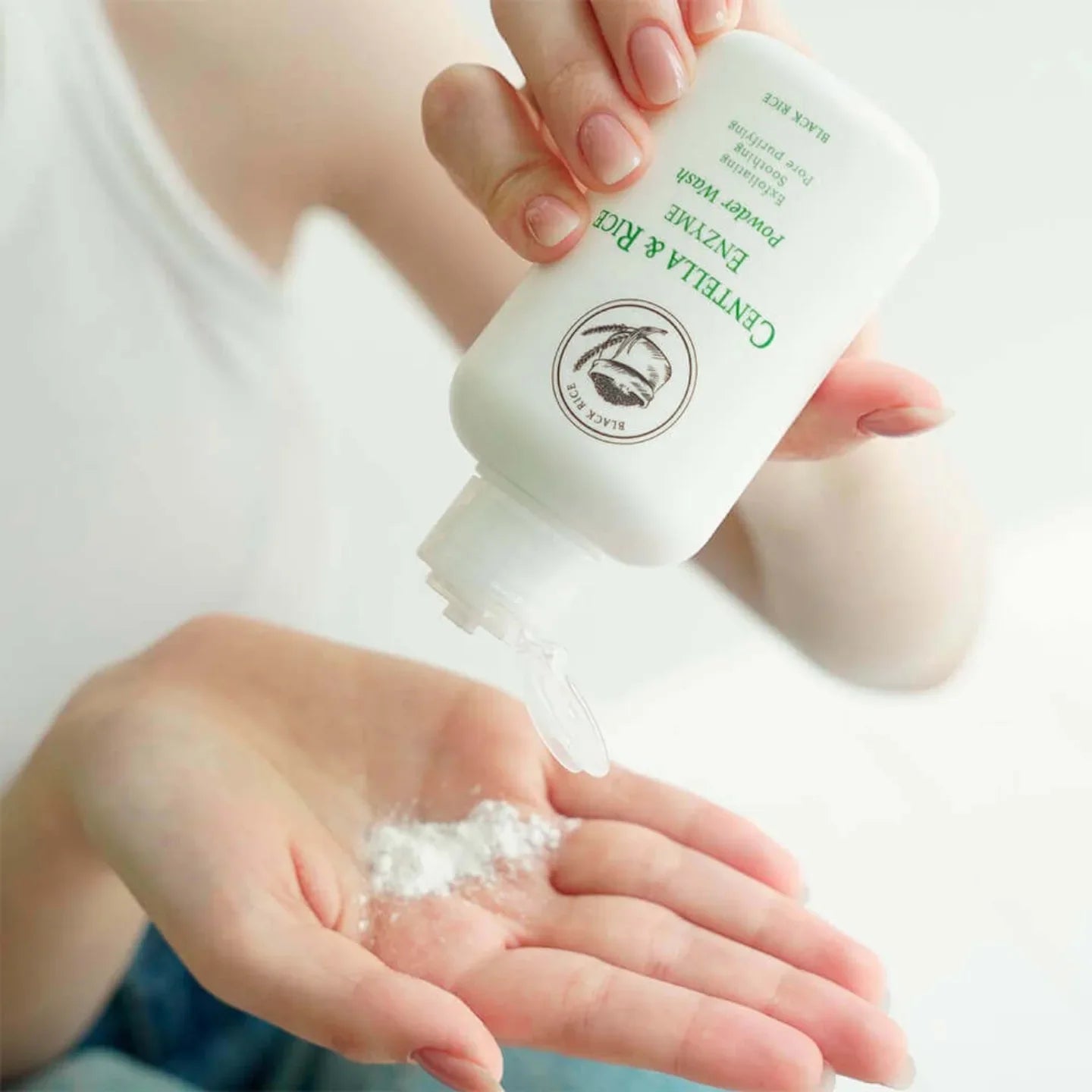 Энзимная пудра для умывания с детокс-эффектом для мягкого пилинга Black Rice Centella & Rice Enzyme Powder Wash, 100 г