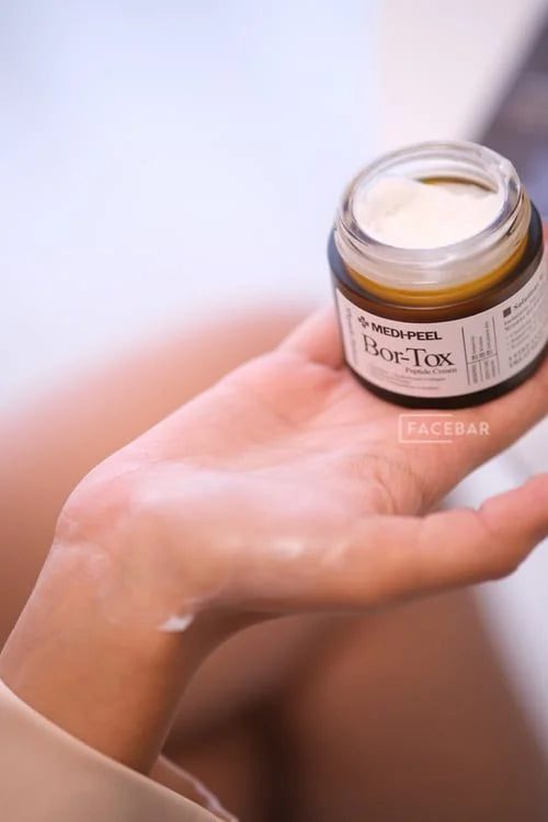 Лифтинг-крем для лица с пептидным комплексом MEDIPEEL Bor-Tox Peptide Cream, 50мл
