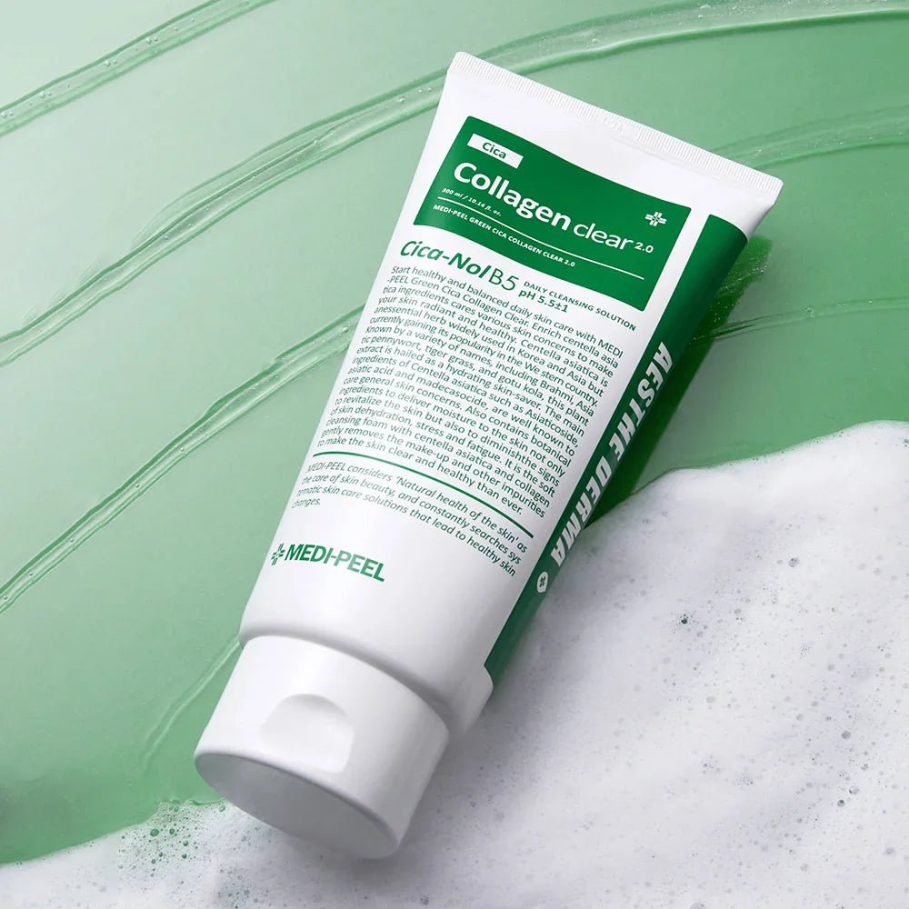 Коллагеновая пенка для умывания с CICA-комплексом MEDIPEEL Green Cica Collagen Clear 2.0, 300 мл