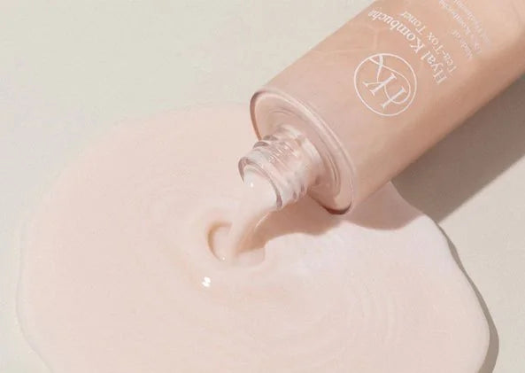 Увлажняющий уход для повышения упругости кожи с комбучей и гиалуроновой кислотой MEDIPEEL Hyal Kombucha Tea-Tox Set