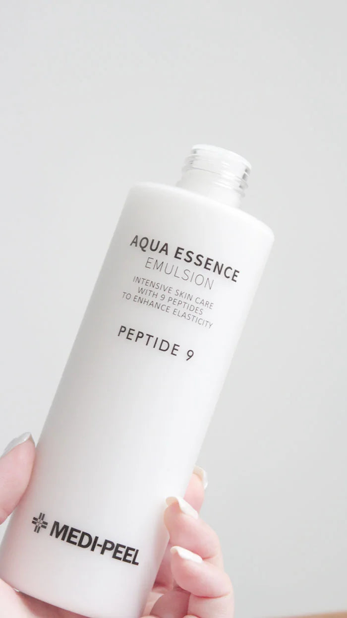 Эмульсия с пептидами против морщин MEDIPEEL Peptide 9 Aqua Essence Emulsion, 250 мл