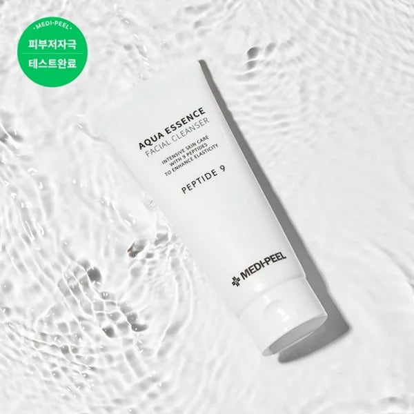 Увлажняющая пенка для умывания с пептидами MEDIPEEL Peptide 9 Aqua Essence Facial Cleanser, 150 мл